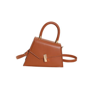 Sac pour femme Automne Hiver Nouveau <span class=keywords><strong>2023</strong></span> Sac à bandoulière littéraire féminin Design minoritaire Sac bandoulière tendance Bolsos pour femmes - Product Image 3