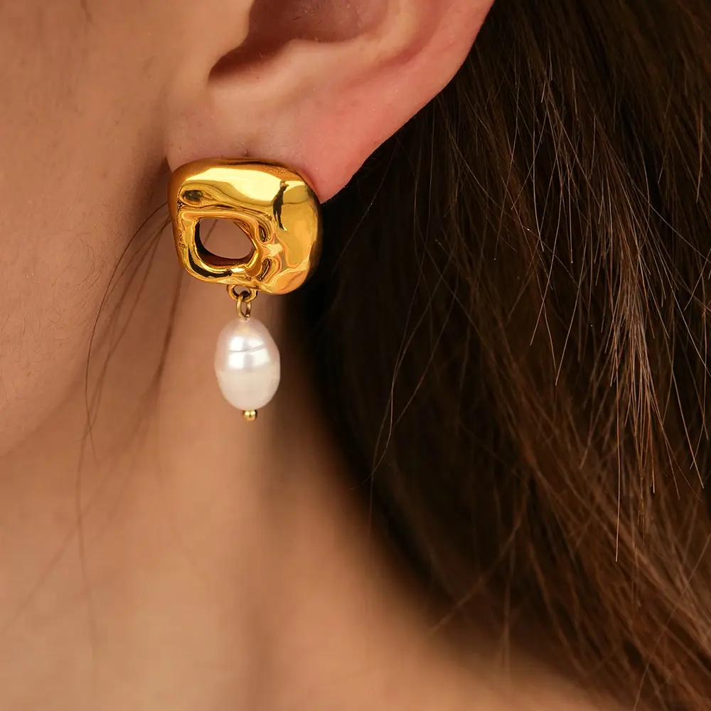 MECYLIFE 18K Gold Stainless Steel Freshwater Pearls Irregular Pendant Earrings Tarnish Free Jewelry Vintage Pearl Earring