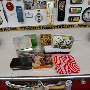 New tinplate kim loại hộp màu hồng/Đen in màu sắc thuốc lá cá nhân thực phẩm hộp gói Nắp tùy chỉnh hộp thiếc với bản lề Nắp - Product Image 2