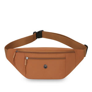 Bolso de pecho para mujer Caramel con múltiples bolsillos, cierre de cremallera, portátil, para el día a día, bandolera cruzada para el hombro - Product Image 4