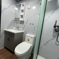 Esthétique industrielle, réutilisable, faible coût d'entretien, espace partagé, préfabrication modulaire, extensible, maison conteneur en acier, extérieur