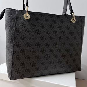 SLL Bolso de Hombro de Alta Calidad con Diseño de Media Luna, Novedoso y Versátil, con Estampado Clásico, para Mujer - Product Image 3