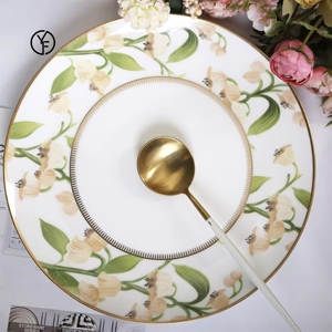 Hot Sale Porcelain <b>Dinner</b> <b>Sets</b> Serving Plate Round Custom Gold Line Flower <b>Dinner</b> Wedding Luxury Fine <b>Bone</b> <b>China</b> Dinnerware <b>Set</b> - Product Image 3