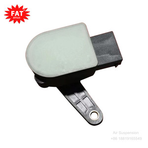 Sensor de Altura de Nivel Trasero para Grand <span class=keywords><strong>Cherokee</strong></span> <span class=keywords><strong>Jeep</strong></span> 2011 2015 Kits de Suspensión 56038913AA 68164814AB 68164814AA - Product Image 2