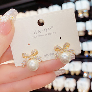 Light Luxury Girls Exquisite Cultured Pearl <b>Earrings</b> <b>Crystal</b> Bow <b>Earrings</b> Micro <b>Stud</b> <b>Earring</b> Cultured - Product Image 2