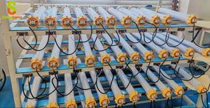 โคมไฟ LED ป้องกันการระเบิดและกันน้ำมาตรฐาน IP65 NEMA 4X NSF สำหรับห้องปฏิบัติการอุตสาหกรรมบูคาเรสต์ กำลังไฟ 20W 36W 45W แรงดันไฟฟ้า AC 85-265V - Product Image 3