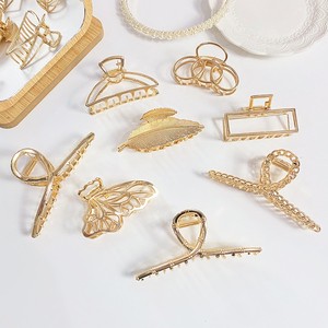 Clips de garra de pelo de metal grandes Abrazaderas de mandíbula de pelo geométricas huecas para mujeres, niñas y mujeres - Product Image 1