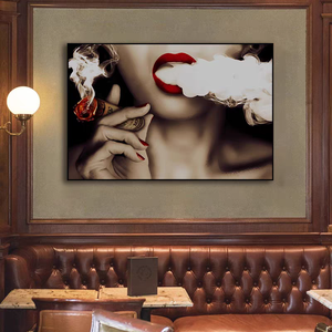 Tableau mural Femme sexy avec billets de banque et cigarette, Affiches et impressions pour salon, Graffiti de rue mode avec lèvres sexy et billets, <span class=keywords><strong>D</strong></span>écoration intérieure - Product Image 4