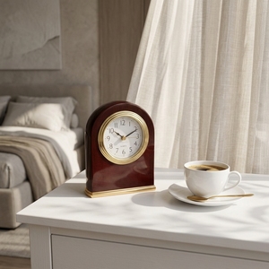 <span class=keywords><strong>Réveil</strong></span> en bois massif <span class=keywords><strong>haut</strong></span> <span class=keywords><strong>de</strong></span> <span class=keywords><strong>gamme</strong></span> personnalisé EASTON pour chambre d'hôtel, style design moderne, horloge <span class=keywords><strong>de</strong></span> bureau en gros avec mouvement à quartz - Product Image 1