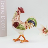 SHINNYGIFTS Cadeau du Nouvel An Figurine de Coq en Métal Peinte Ornement de Bureau Feng Shui