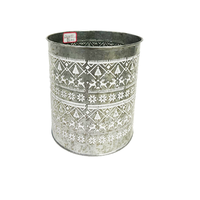 Pot de fleurs cylindrique en métal galvanisé blanc vieilli avec motif renne, flocon de neige et arbre de Noël