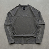 Custom gewassen grijze heren T-shirt met dubbele laag, lange mouwen en korte mouw overlay, vintage streetwear tee