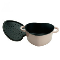 Petite Bonne Mine, Pot antiadhésif de luxe en fonte émaillée en forme de cœur de 10 cm, capacité 1-2 L, pour usage domestique, idéal pour les œufs à la vapeur et les mini-soupes