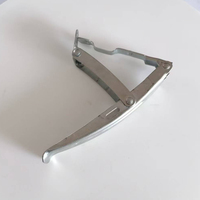 Pièces sur mesure en métal/acier/plastique pour couvercles de fûts, anneaux de verrouillage, pinces, clips, avec services de découpe, pliage, estampage, polissage et découpe laser