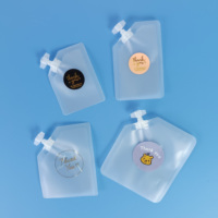 Capuchon en plastique à haute barrière de 5 ml pour sachet d'emballage de shampoing et de lessive avec impression en gravure, MOQ 500 pour