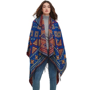 Couverture à motifs avec doublure Sherpa douce Jeté chaude <span class=keywords><strong>de</strong></span> style tribal Navajo du sud-ouest traditionnel pour le camping en plein air - Product Image 6