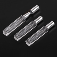 Atomiseur de parfum rechargeable en verre transparent, vente directe usine, mini flacon pulvérisateur rectangulaire, flacon de parfum en verre, flacon de désinfectant pour les mains