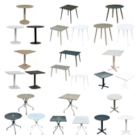 Offre Spéciale prix d'usine table ronde carrée en métal noir tables de café de cantine de restaurant en plein air avec trou pour parapluie
