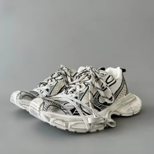 Sneakers Classiche Creative Nuovi Stili per Donna e Uomo 3XL Scarpe da Basket Chunky con Luci - Product Image 6