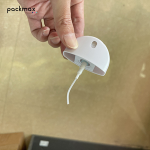 Portable 30ml/50ml Small Card-Type Pump Spray <b>Bottle</b> Travel Refillable Hydrating <b>Mist</b> Perfume Toner <b>Bottle</b> - Product Image 3