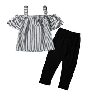 Conjunto de Ropa para Niñas, Estilo Verano, con Blusa, Pantalones y Chaqueta con Cinturón de Rayas - Product Image 1