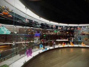 Étagères personnalisées, rayonnage de stockage, magasin en bois, exposition de vente au détail, présentoir en <span class=keywords><strong>plastique</strong></span> pour figurines d'<span class=keywords><strong>action</strong></span>, vitrine, étagère, présentoir - Product Image 5