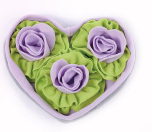 Alfombra Olfativa para Perros Serie Corazón, Tapete de Olfateo para Mascotas, Juguete de Alimentación Lenta, Rompecabezas Interactivo para Perros - Product Image 3