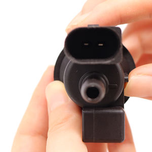 Soupape de purge de la <span class=keywords><strong>canister</strong></span> de vapeur de réservoir de carburant 0280142431 06E906517A pour Audi A6 4F2 4Fh 4F5 A8 4E Q7 SUV 4.2 Fsi Tt 8J3 8J9 2.0T - Product Image 6