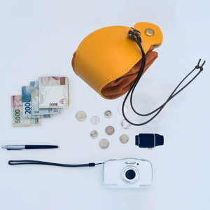 In stock PU leather game dice drawstring storage bag, simple and portable coin, earphone, jewelry accessory storage bag. - Product Image 3