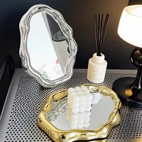 Espejo Redondo Pequeño De Lujo Ligero De Alta Gama Y Moderno Para Tocador De Maquillaje De Escritorio Para Estudiantes, Diseño De Alto Valor Estilo Celebridad De Internet