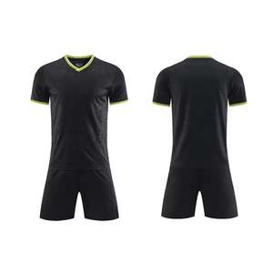 Großhandel Schnelltrocknende Sublimations-Fußballbekleidung Einfarbige Fußballtrikots Individualisierte Fußballtrikots für Herren - Product Image 3