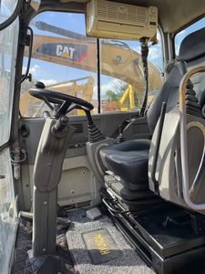 Excavatrice Hyundai d'occasion de 6 tonnes certifiée CE avec godet, fabriquée en Corée, dotée de moteur, pompe à engrenages et roulement, à vendre - Product Image 5