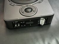 Caisson de basses de voiture actif à simple bobinage de 8 pouces, design mince, système audio sous le siège avec puissance maximale de 1200W pour basses profondes 12V DC