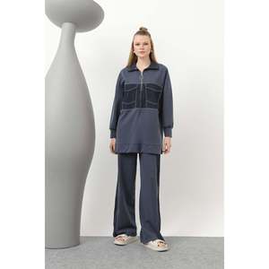 Ensemble deux pièces pour femme Loreen, bleu marine indigo, avec détails de couture et poches, tenue décontractée élégante et fonctionnelle pour tous les jours, tailles S-L - Product Image 1