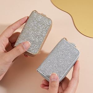Porte-clés de voiture en cuir PU de haute qualité, housse de protection universelle pour clés de voiture, porte-clés de voiture en cuir à paillettes et métal - Product Image 6