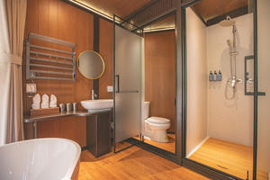 Durable Luxury Resort Cabin Homestay Hotel <span class=keywords><strong>Casa</strong></span> de madera Tienda de campaña con terraza al aire libre Baño Chalet Lodge para vacaciones - Product Image 6