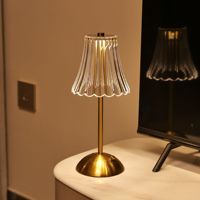 Lampe de table LED rechargeable sans fil, romantique et luxueuse, pour centre de table de mariage, restaurant, banquet, fête, décoration extérieure