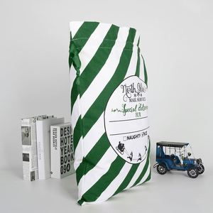 Sacs de Noël en gros d'usine, grands sacs de Père Noël à rayures vertes en coton avec cordon de serrage, sacs cadeaux pour enfants, collection de Noël pour fêtes - Product Image 5