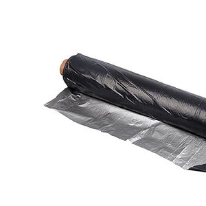 <span class=keywords><strong>Film</strong></span> <span class=keywords><strong>de</strong></span> <span class=keywords><strong>paillage</strong></span> <span class=keywords><strong>perforé</strong></span> agricole biodégradable en PE noir argenté avec trous pour l'ananas - Product Image 5