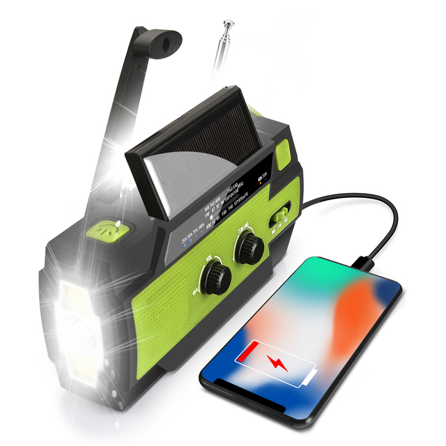 Best Seller Multifunction Portable Kurbelradio Solar Powered AM/FM/NOAA Multi-Band Radio with Built-in Flashlight