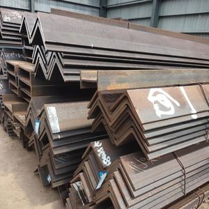 Barre d'angle en acier de haute qualité, égal à l'épaisseur, S235JR ST37-2 SS400 Q235B A36, en alliage standard, dimensions précises, bonne rectitude - Product Image 4