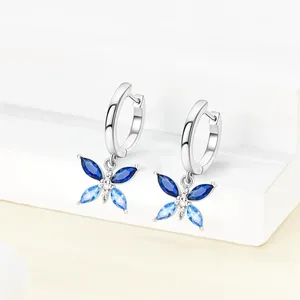 Aros <span class=keywords><strong>de</strong></span> Plata <span class=keywords><strong>de</strong></span> Ley 925 MULA con Baño <span class=keywords><strong>de</strong></span> Platino y Circonita Azul Clásica en Forma <span class=keywords><strong>de</strong></span> Mariposa, Joyería <span class=keywords><strong>Fina</strong></span> para Mujer - Product Image 6