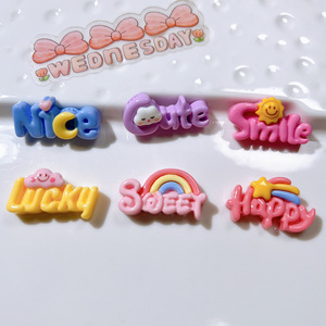 Charm in Resina con Scritte Arcobaleno Cartoon 2025, Accessori Fai-da-Te per Decorazioni - Product Image 3