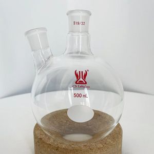 Лабораторная посуда CS Labglass: колба круглая двухгорловая 14/20 с широким горлом, ручной работы, из толстостенного боросиликатного стекла - Product Image 3