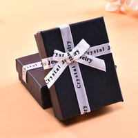 Personnalisation de la meilleure boîte de papier ondulé en carton noir de luxe avec logo personnalisé plastification mate cadeau de parfum de mode à montage automatique