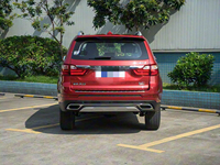 Exportations chinoises de voitures d'occasion haut de gamme : Landwind X8 2.0T 5 portes 5 places SUV 2017