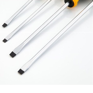 Jeu de tournevis Sata G Series, 6 pièces, embouts fendus et Phillips, manche en acier de qualité industrielle - Product Image 2