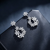 Perhiasan SA Anting Kristal Bunga Model Gantung, Anting Lingkaran Bunga, Perhiasan Menonjol untuk Wanita, Aksesoris Pesta Pernikahan Pengantin