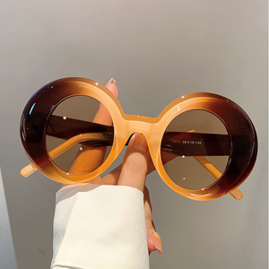 Finewell 5610 UV400, Gafas de Sol Redondas Extra Grandes de Moda, Estilo Vintage, Degradado Personalizado, Retro, para Hombre y Mujer, Novedad 2022 - Product Image 4