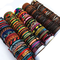 Bracelets en Cuir Véritable Tressés Réglables Ethniques avec Perles en Bois Tribales, Manchette Enroulée Tissée, pour Hommes – Vente en Gros